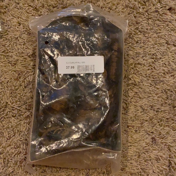 Wig - Picture 2 of 2